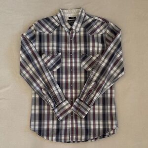 American Rag Button Up Long Sleeved Collared Shirt in Navy Red White Plaid MD